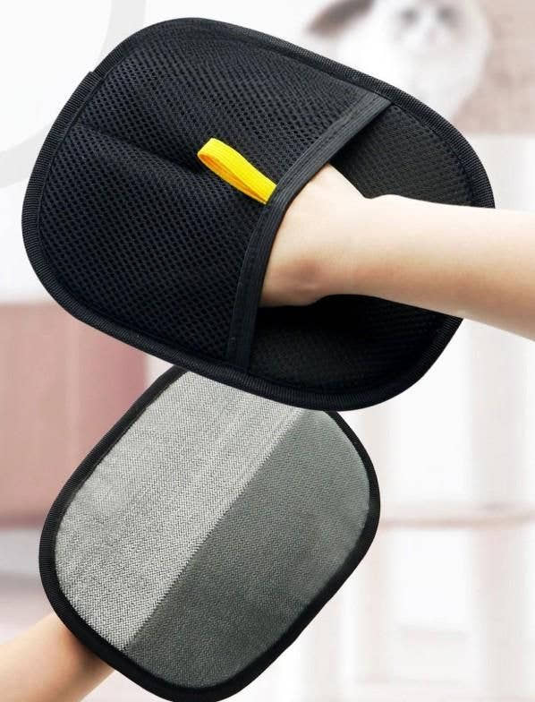 PetCare: Hair Removal Gloves – Easy Grooming for Dogs & Cats - Juggledrops